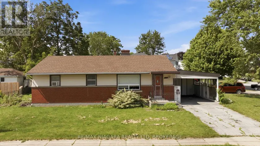 Detached at 143 NORTH CRESCENT, Port Colborne