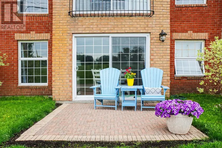 Apartment at 115 - 40 PEARL STREET, Smiths Falls
