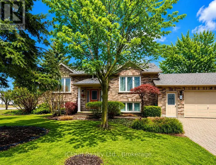 Detached at 86 GLENDALE DRIVE E, Tillsonburg