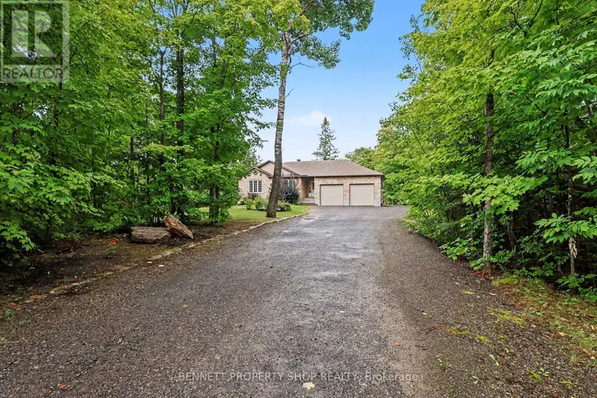 Detached at 160 NORTHCOTE DRIVE, Beckwith