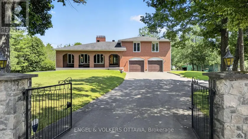 Detached at 760 KERWIN ROAD, Ottawa