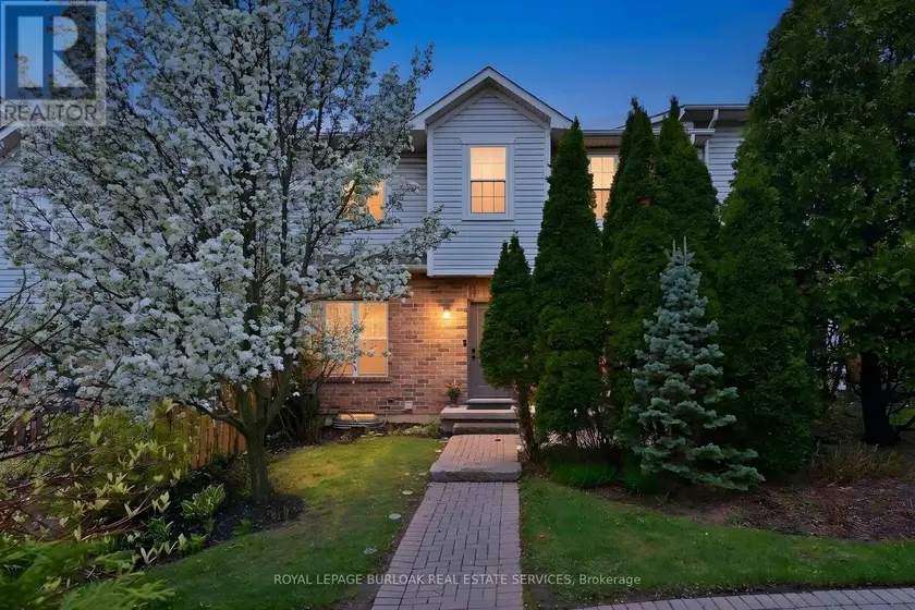 Townhouse at 35 - 1085 HARROGATE DRIVE, Hamilton