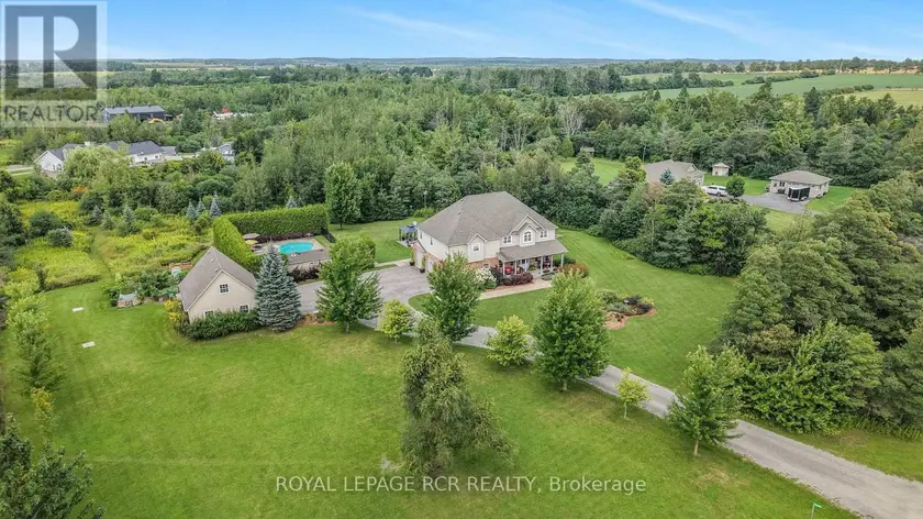 Detached at 245319 5 SIDE ROAD, Amaranth