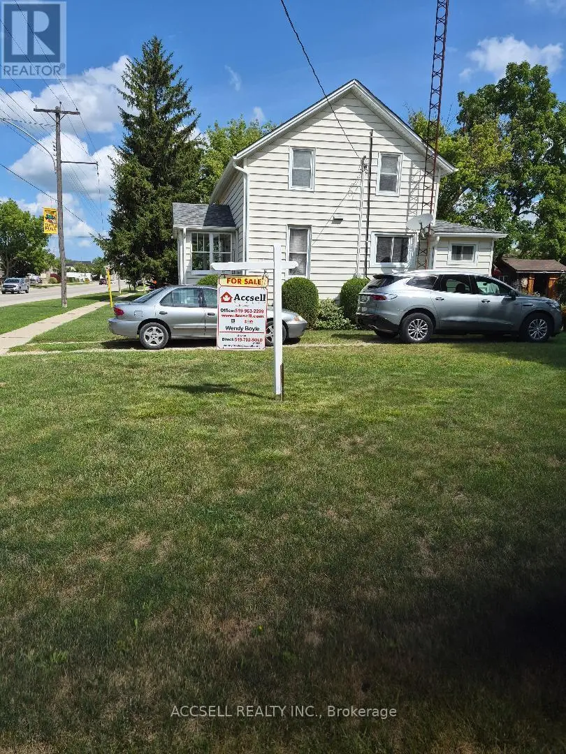 Detached at 545 BROADWAY STREET N, Plympton