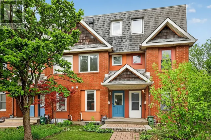 Townhouse at 90B TEMPLETON STREET, Ottawa