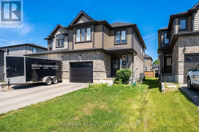 Semi-Detached/Link at 103 LINKS CRESCENT, Woodstock
