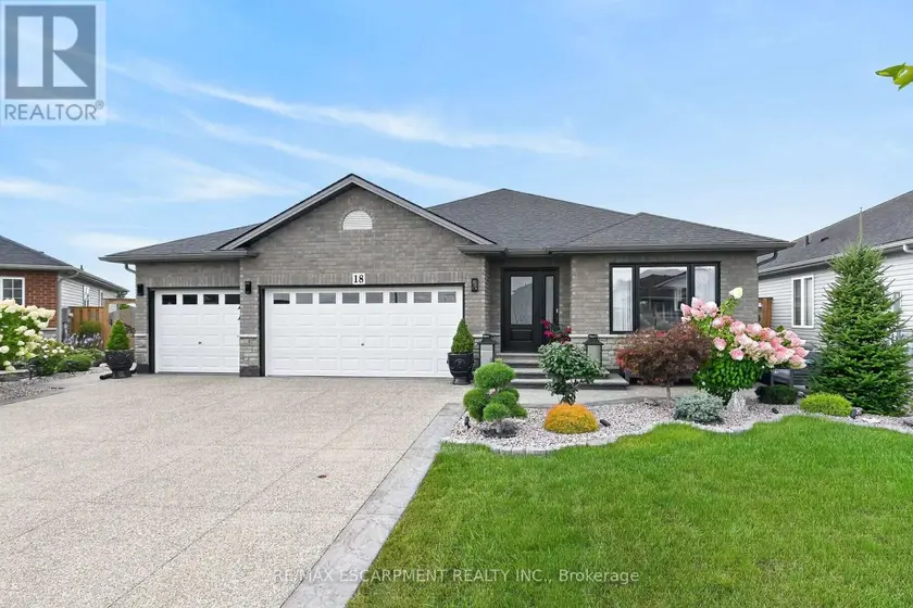 Detached at 18 LINDA CRESCENT, Haldimand