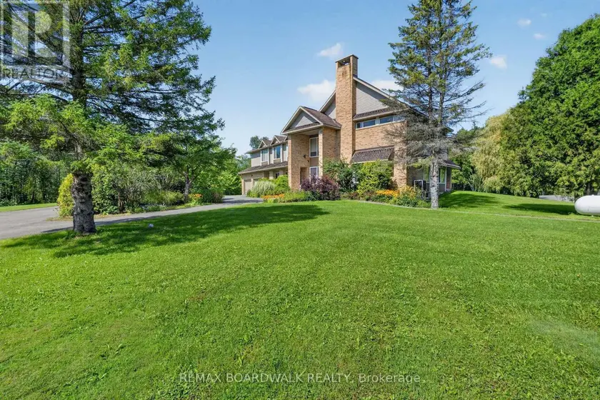 Detached at 2437 DEVINE ROAD, Ottawa