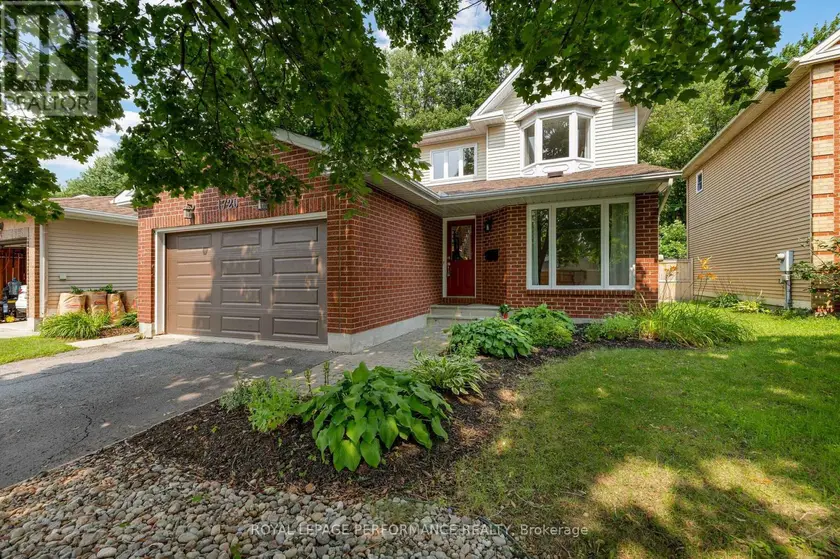 Detached at 1720 BELLECHASSE PLACE, Ottawa