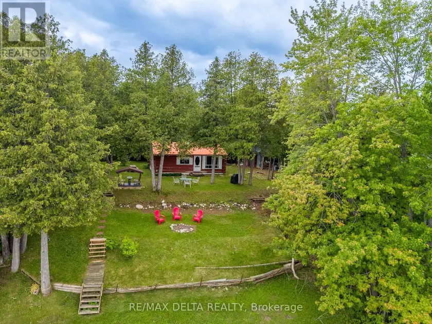 Detached at 48 CROSBY TRAIL, Whitewater Region