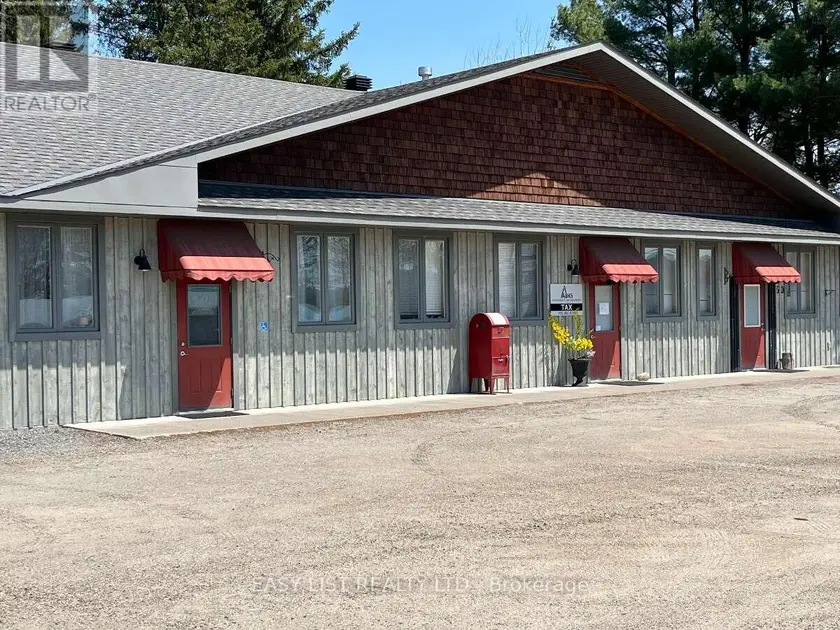 Townhouse at 3 - 60 ONTARIO STREET, Burk's Falls