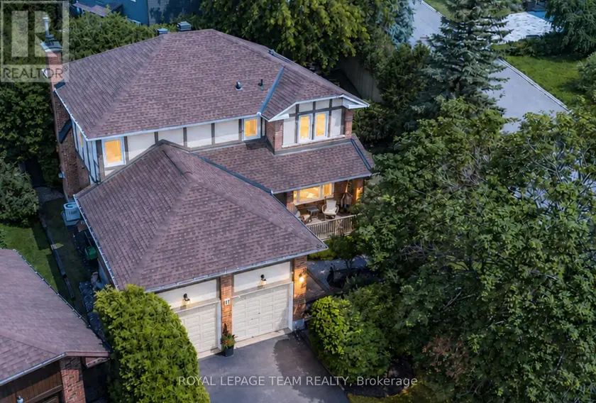 Detached at 11 FESSENDEN WAY, Ottawa