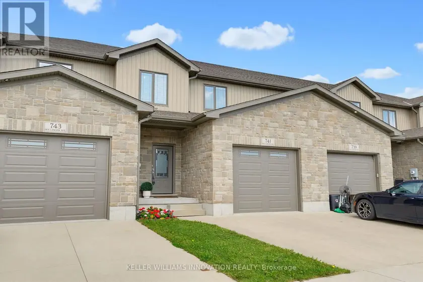 Townhouse at 741 HOLLINGER AVENUE S, North Perth