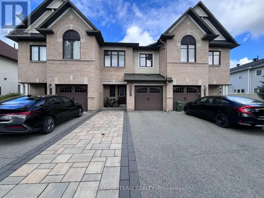Townhouse at 450 SILVERSTONE WAY, Ottawa