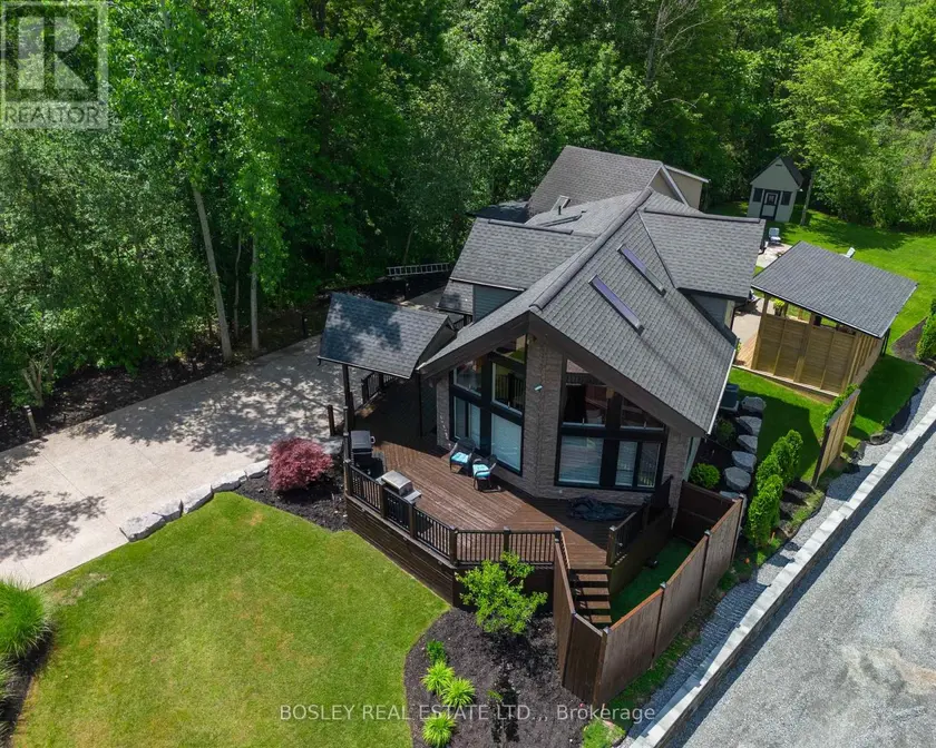 Detached at 4949 LYON'S PARKWAY, Niagara Falls