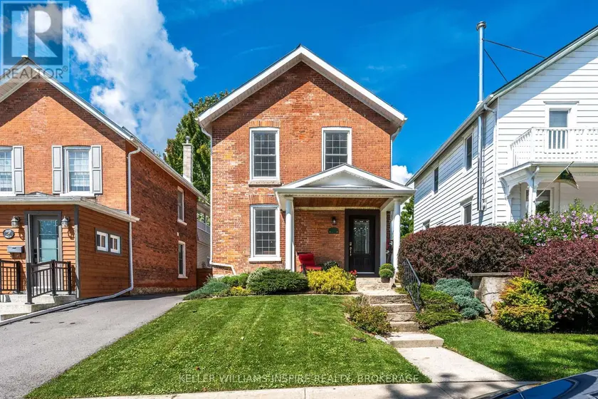 Detached at 124 JOHN STREET, Gananoque