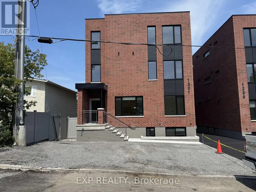 Multiplex at 4 - 1301 DORCHESTER AVENUE, Ottawa