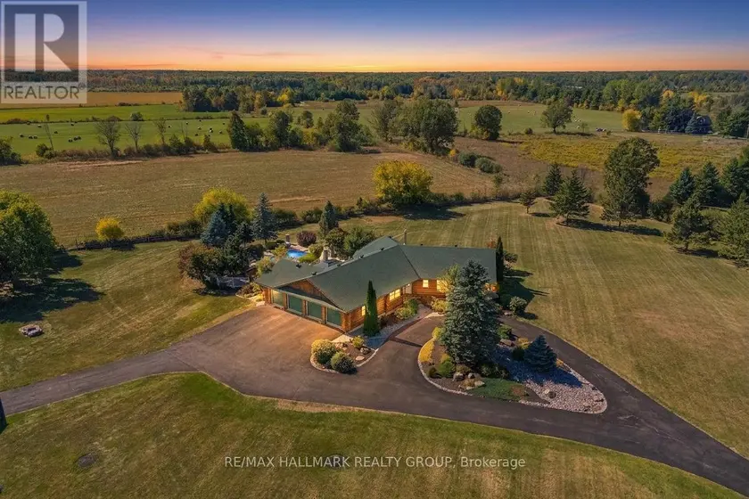 Detached at 2185 OLD SECOND LINE ROAD, Ottawa