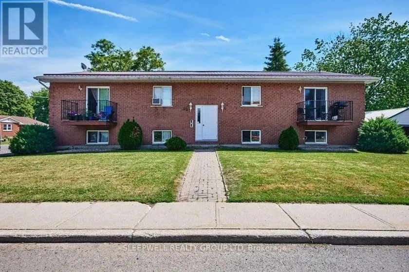 Multiplex at 3 - 52 MILL STREET, North Dundas