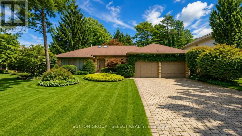 Detached at 34 PINE RIDGE DRIVE, London North