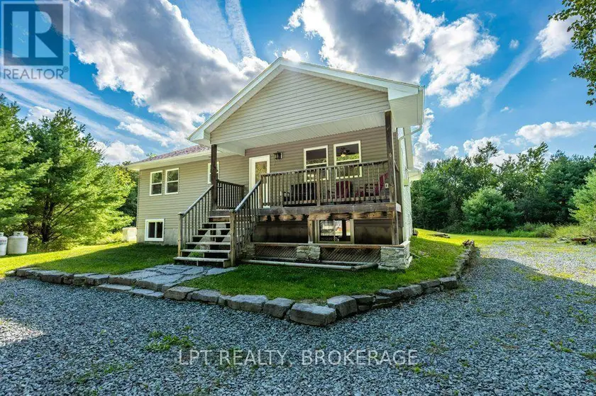 Detached at 131 LEISURE POINT ROAD, Rideau Lakes