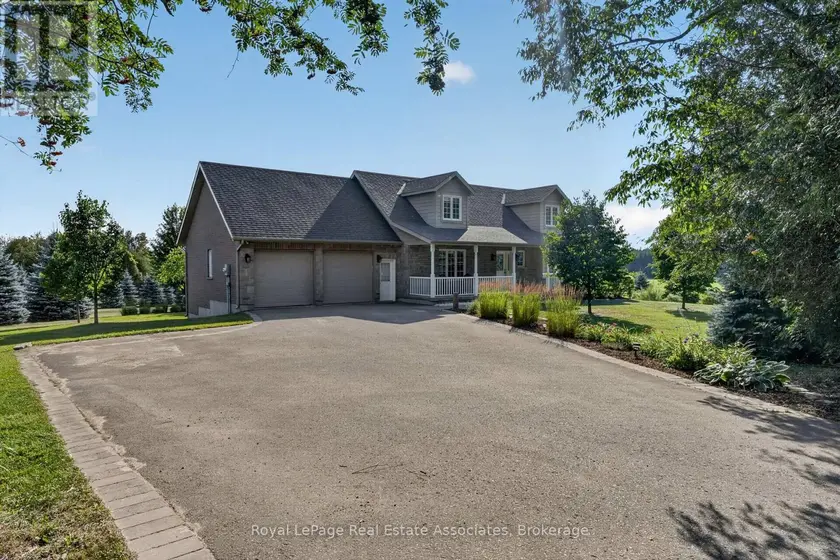 Detached at 5767 TENTH LINE, Erin