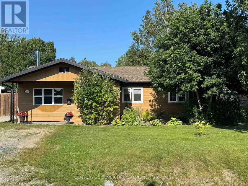 Detached at 31 HERON DRIVE, Manitouwadge