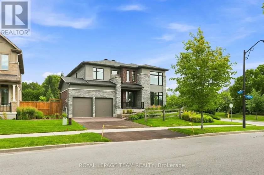 Detached at 521 BRIDGEPORT AVENUE, Ottawa
