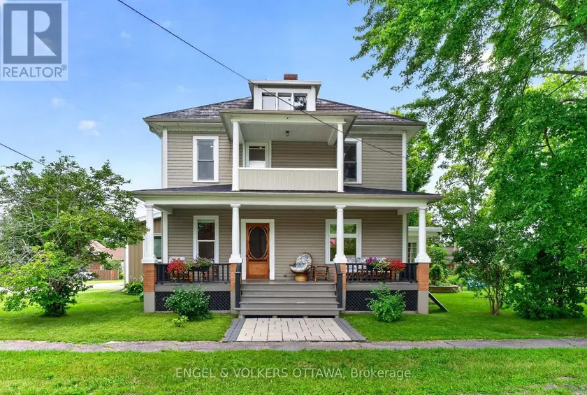 Detached at 3 ST MARY'S STREET, Rideau Lakes
