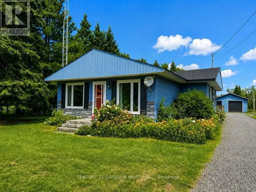 Detached at 119 HWY 582, Thunder Bay Remote Area (TB-91)