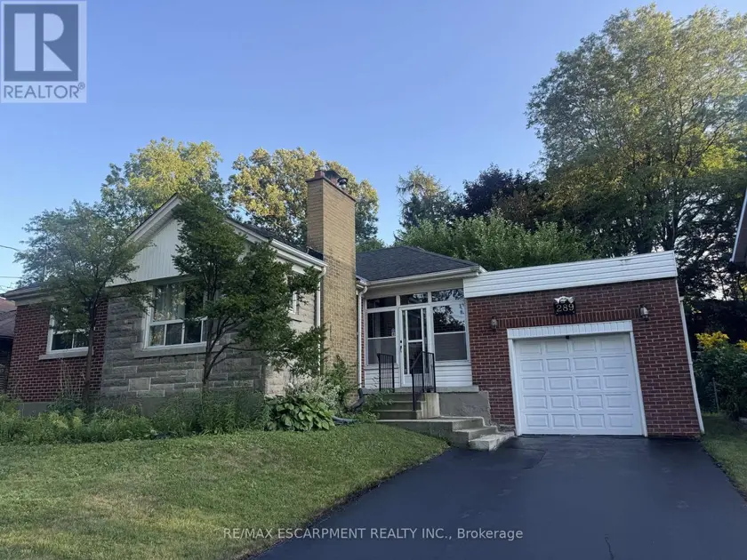 Detached at 289 SANATORIUM ROAD, Hamilton