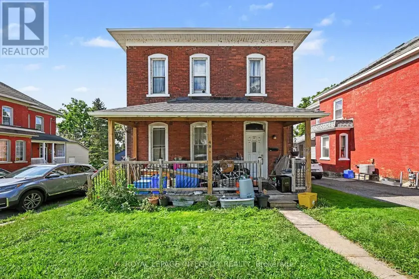 Multiplex at 48 ELMSLEY STREET S, Smiths Falls