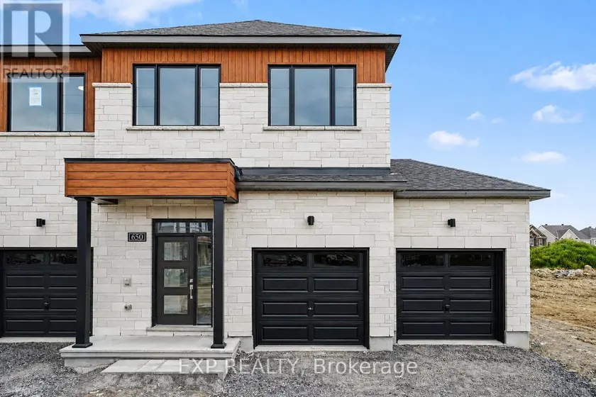 Townhouse at 650 MOONGLADE CRESCENT, Ottawa