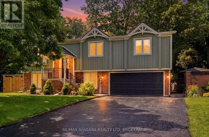 Detached at 25 BERKHOUT TERRACE, Pelham