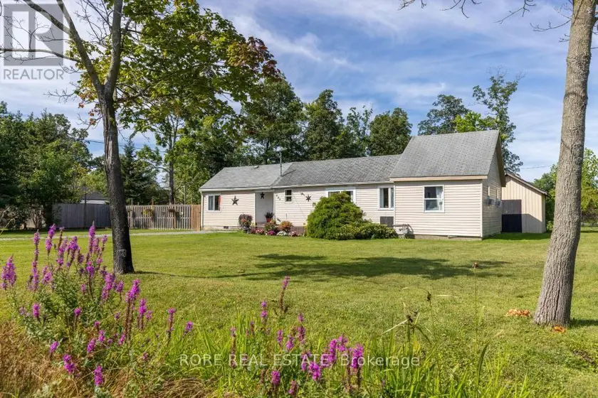 Detached at 223 BERNARD AVENUE, Fort Erie