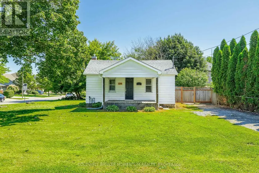 Detached at 1201 PELHAM STREET, Pelham