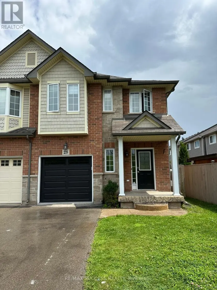 Townhouse at 28 DARTMOUTH GATE, Hamilton
