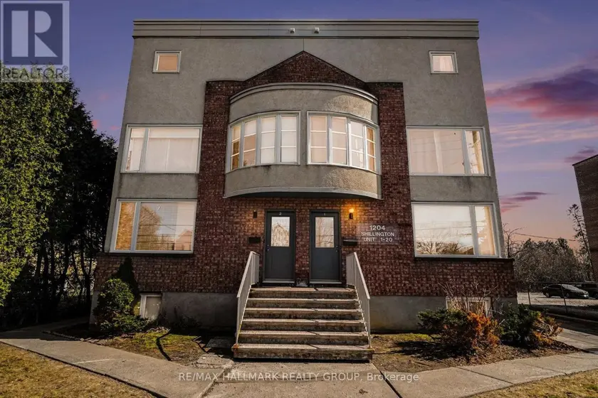 Apartment at 15 - 1204 SHILLINGTON AVENUE, Ottawa