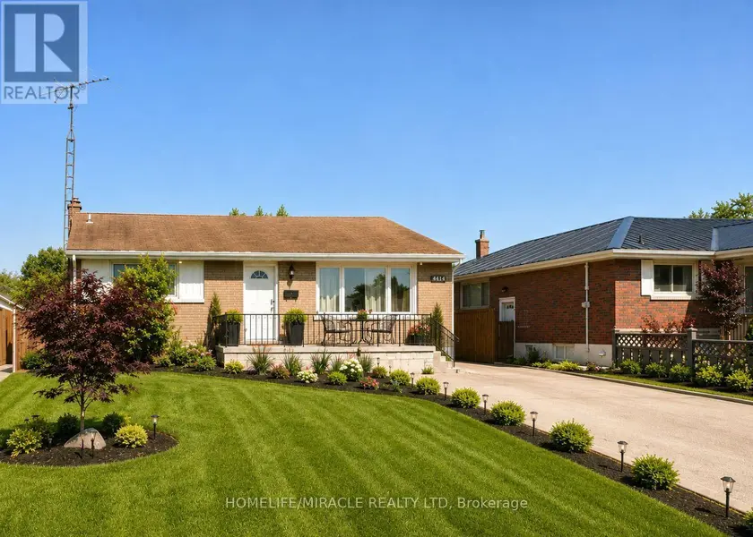 Detached at 7150 DOUGLAS CRESCENT, Niagara Falls
