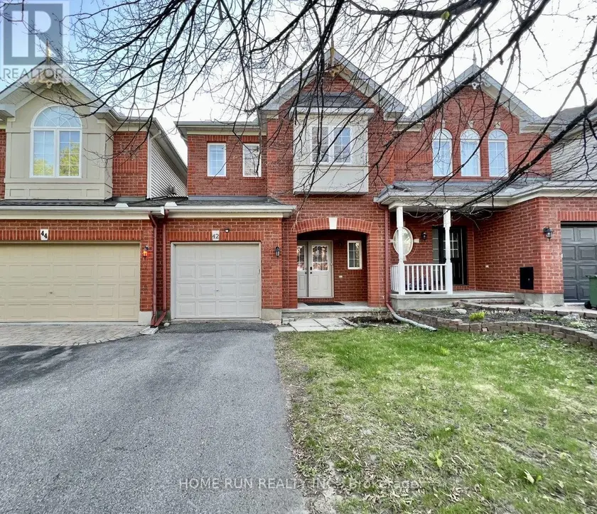 Townhouse at 42 HEMLO CRESCENT, Ottawa