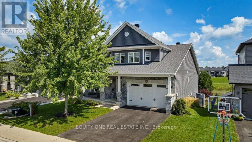 Detached at 808 RUE COLOGNE STREET, Russell