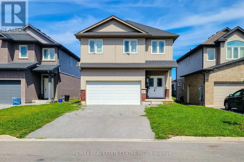 Detached at 12 BOWMAN CRESCENT, Thorold