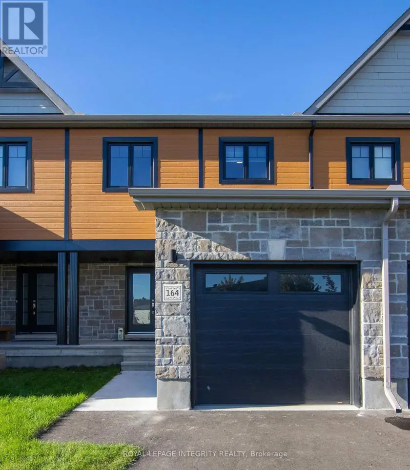 Townhouse at 164 ST-MALO PLACE, Russell