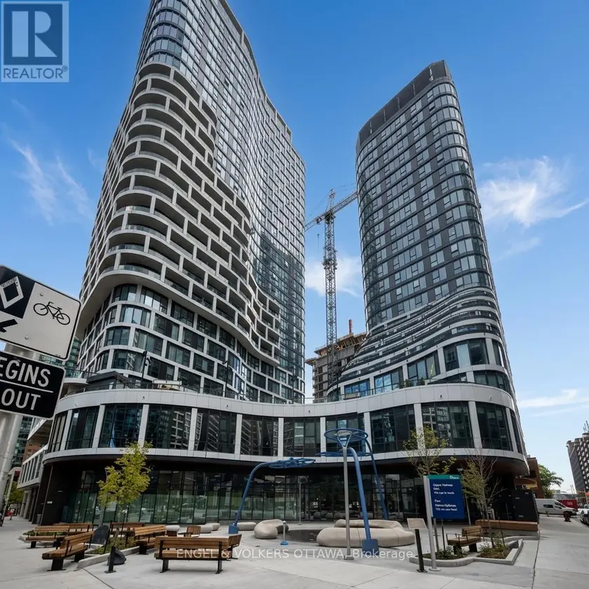 Apartment at # B2101 - 391 SLATER STREET, Ottawa
