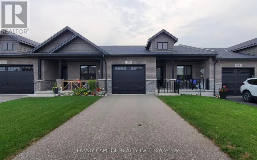 Townhouse at 106 RIDGEWOOD CRESCENT, St. Marys