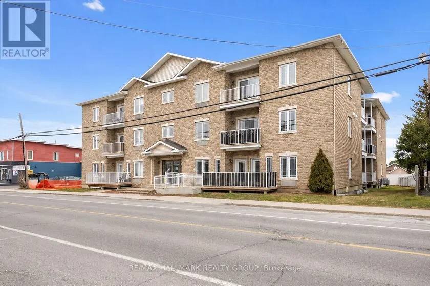 Apartment at 208 - 1026 LAURIER STREET, Clarence-Rockland