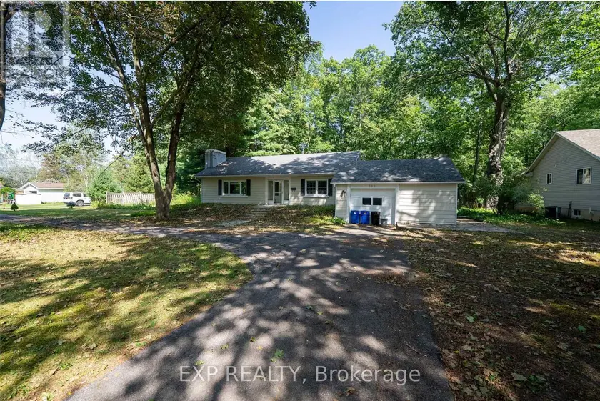 Detached at 564 PROSPECT POINT ROAD N, Fort Erie