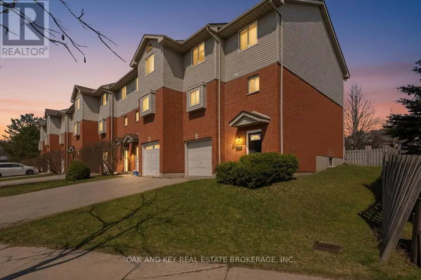 Townhouse at 18 CHAPMAN COURT, London North