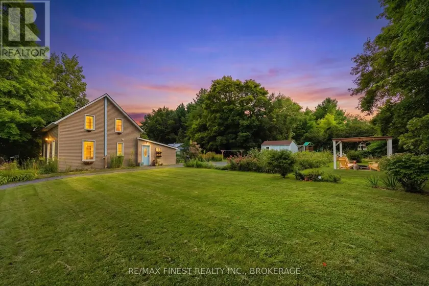 Detached at 3286 COUNTY ROAD 6, Stone Mills