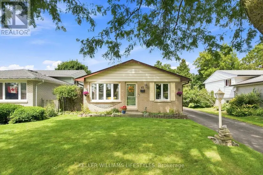 Detached at 65 VILLENEUVE CRESCENT, London
